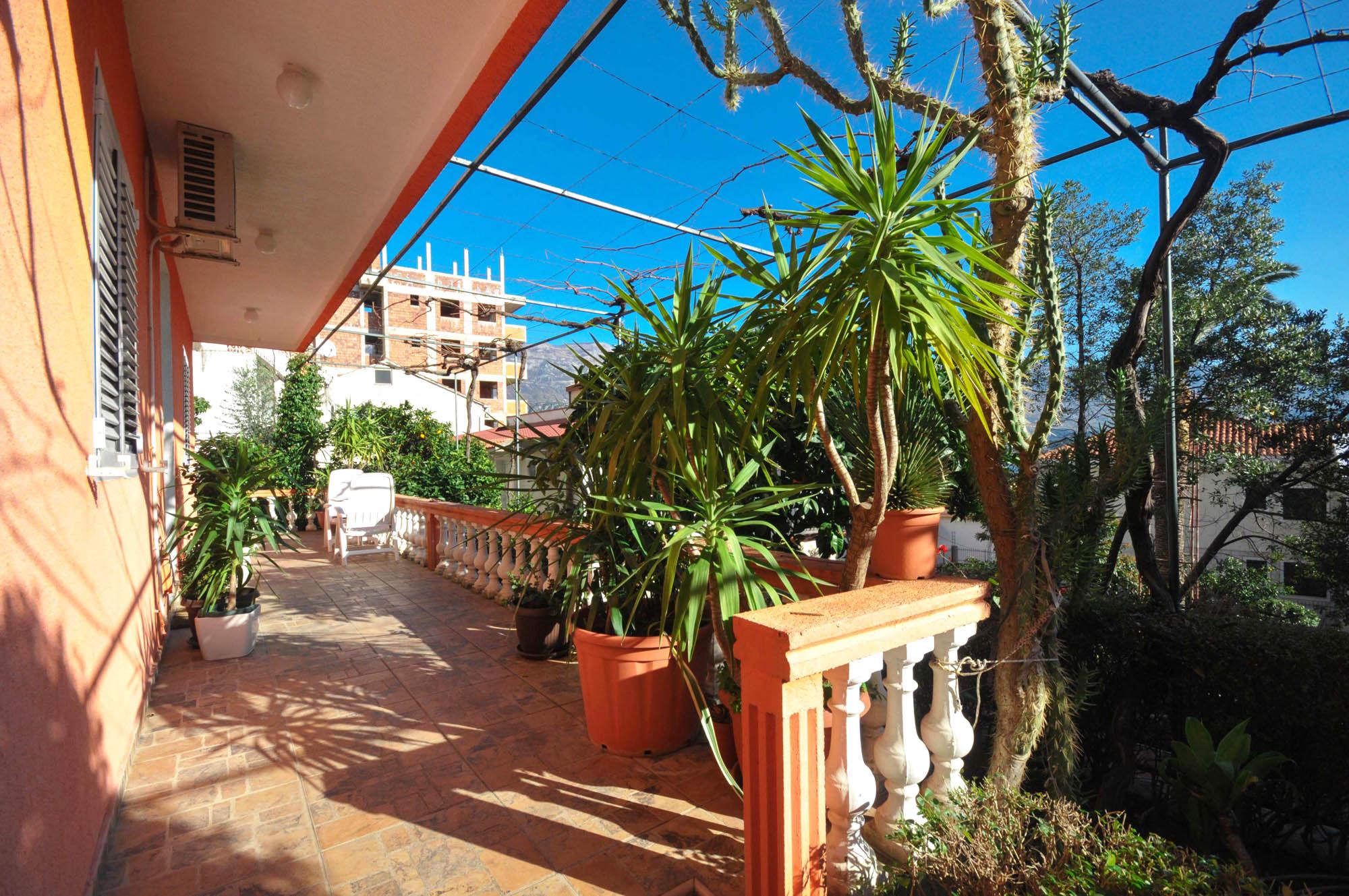 Apartments Orange Будва Екстер'єр фото